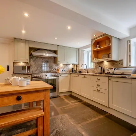 5 Bed In Sz270 * Threlkeld